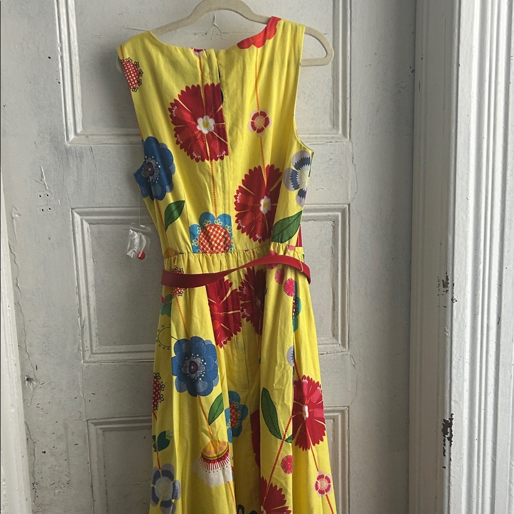 NWT Modcloth Yellow Floral Dress with pockets and belt- size XXS - Picture 5 of 5